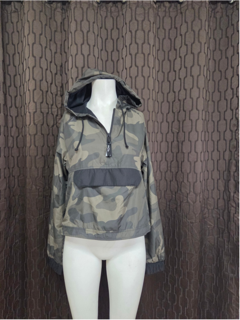 Women's Hollister Camo Pullover Anorak Jacket Size M Green Black